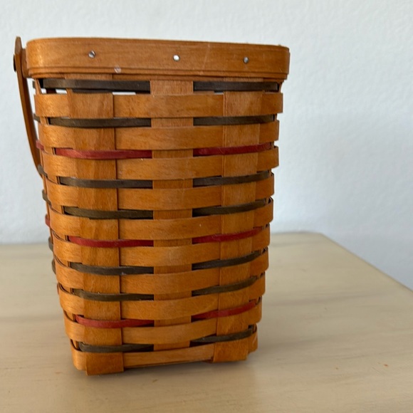 Longaberger basket - Picture 1 of 10